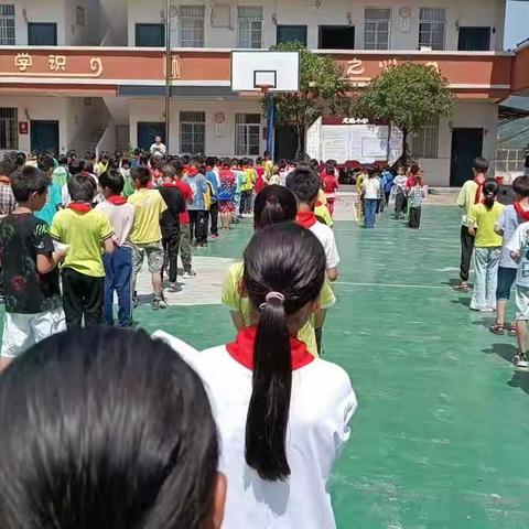 法治教育进校园，安全成长伴一生--仙下乡龙溪小学法治安全教育纪实