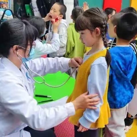 小身体，大奥秘(南幼大二班4月份主题活动)