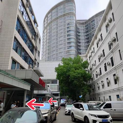 第四住院楼一楼核磁共振检查路线图