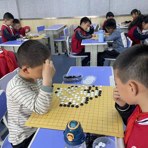 一“棋”围棋，一“棋”快乐——浐灞第十八小学围棋社团