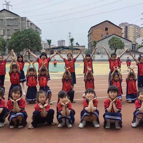 望岳小学2023年春季舞蹈班期末汇报