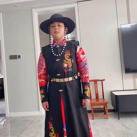 李旭二年级下成长手册