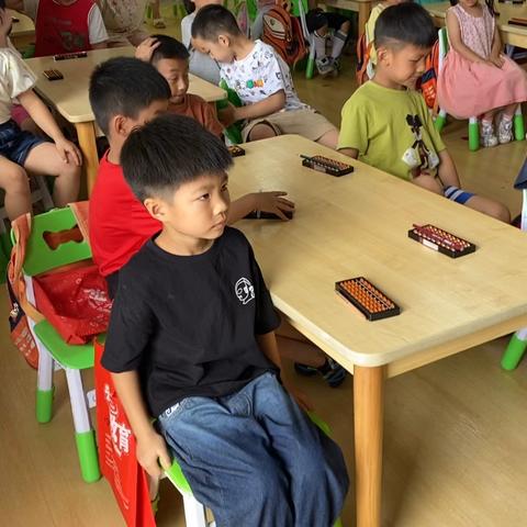 从化神墨珠心算——做珠算小小传承人