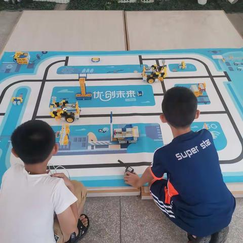 走进机器人，走近AI—恩江小学2023秋季机器人兴趣班