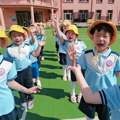 第二幼儿园大二班走进小学