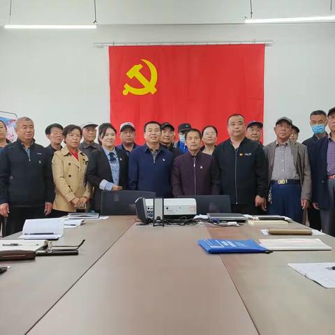 科院老年服务部:联合社区开展“不忘初心、牢记使命”主题党日活动