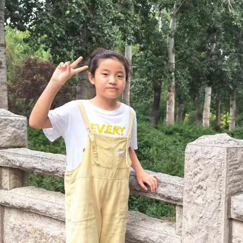 乐安实验学校美言美行好少年——勤学上进好少年 王怡童