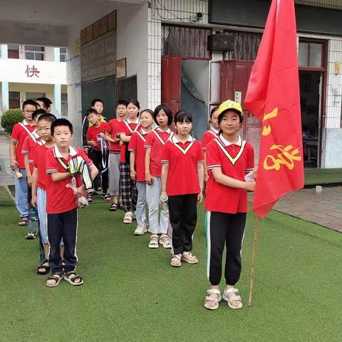 科技强国，有你有我一一杞县沙北小学学生代表参观科技馆活动