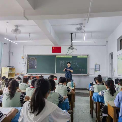 乐亭县第三实验小学三年级防溺水安全教育