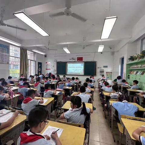 寓学于乐 收获快乐—吉星小学二（4）班无纸化考试