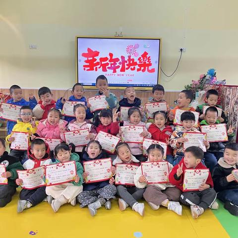 【当阳市实验幼儿园机关园中三班成长汇报】——共度美好时光·陪伴见证成长