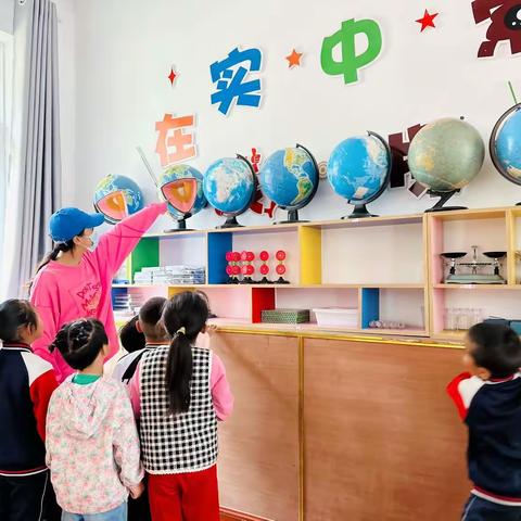 参观小学初体验，幼儿衔接促成长     ———尼傲乡中心幼儿园幼小衔接参观小学活动