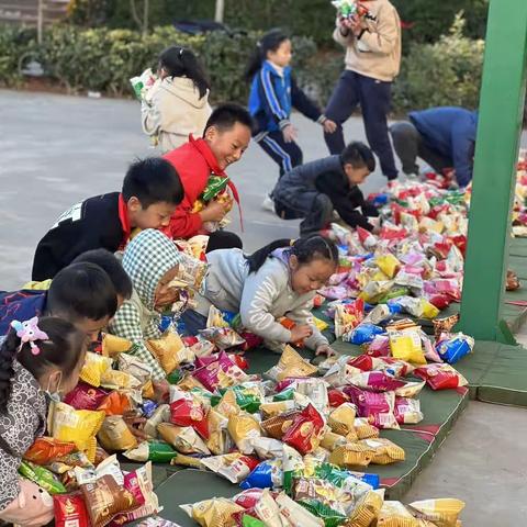 团结一心，快乐前行——河西小学教职工团建活动