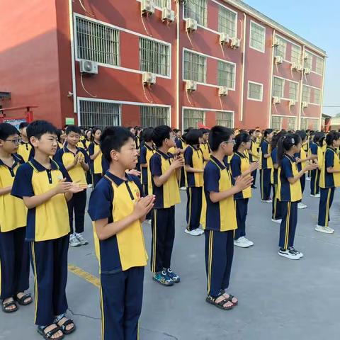 永年区启智学校  关爱学生  幸福成长