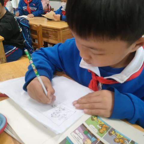 中航城2004班美术课程总结