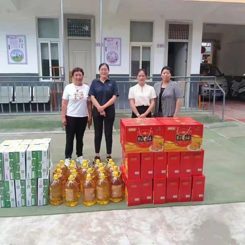大刘镇开展“我们的节日”活动～～端午节慰问孤寡老人
