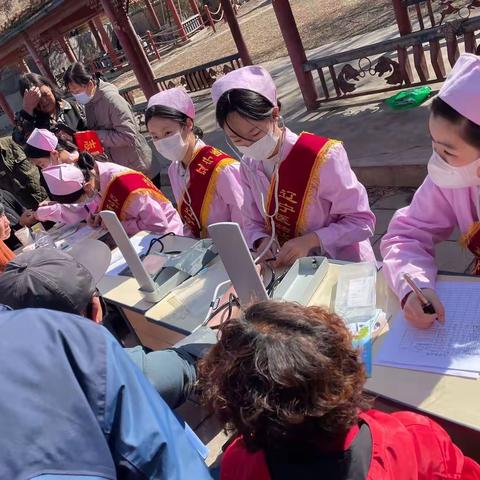 情暖本溪，明华社区学雷锋志愿活动