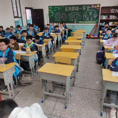 黎明练字中河街小学书法四班春季班结课啦！