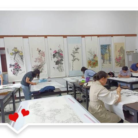 用笔墨描绘未来 用色彩点亮余生——记讷河市老年大学绘画班