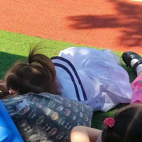 旭日班周一分享《端午假期趣事》