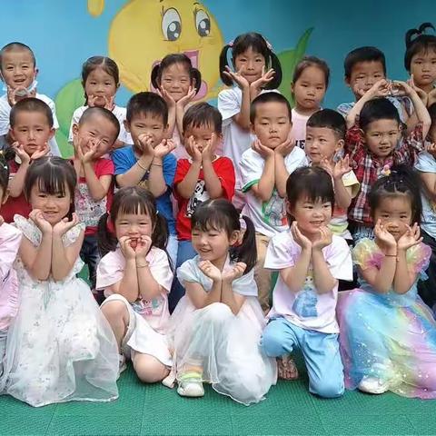 🌹明星幼儿园🌹中班宝宝的金色童年🌹