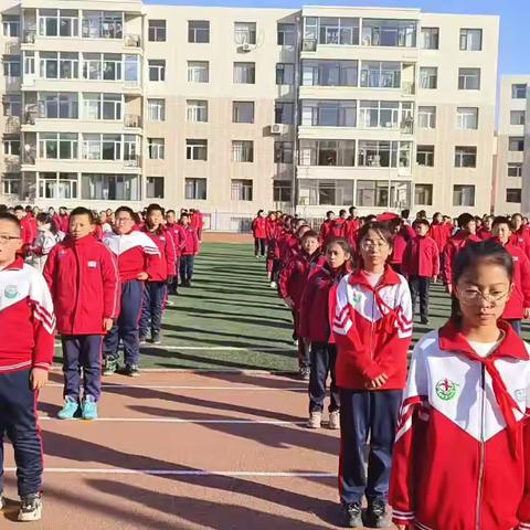 执笔如愿，青春无憾