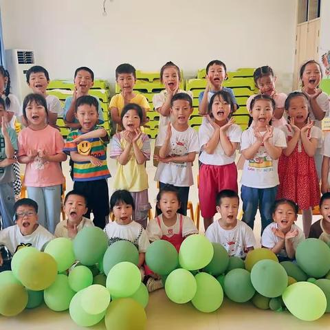 “仲夏花盛开，童年正美好”——上石桥中心幼儿园大四班毕业寄语