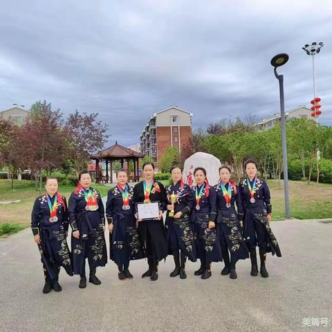 以武会友促技艺精湛      托赛言志展自强风采