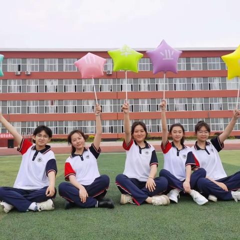 新立学校2020级4班毕业合集