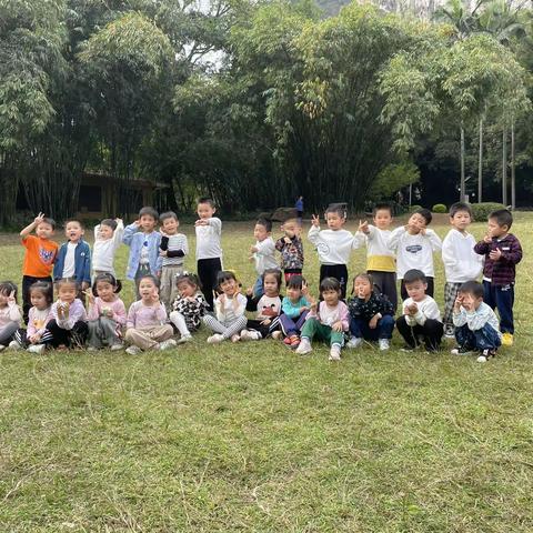 【快乐冬游日 趣玩降落伞】之公园路幼儿园中三班】