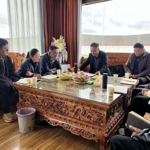 石渠县人大常委会调研乡镇人大建设与运行情况座谈会