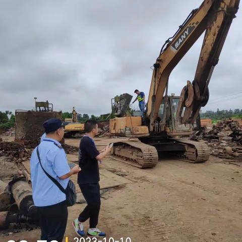市生态环境局组织开展10月份非道路移动机械尾气抽测执法工作