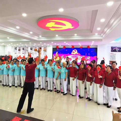 军区社区“光荣在党50年”纪念章颁发暨庆“七一”文艺演出活动