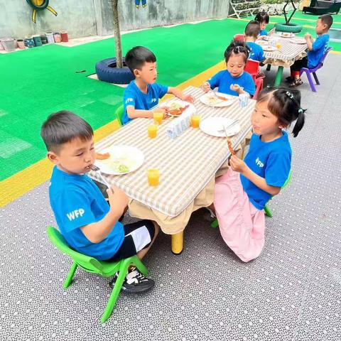 洗洛七彩幼儿园六月营养宣教