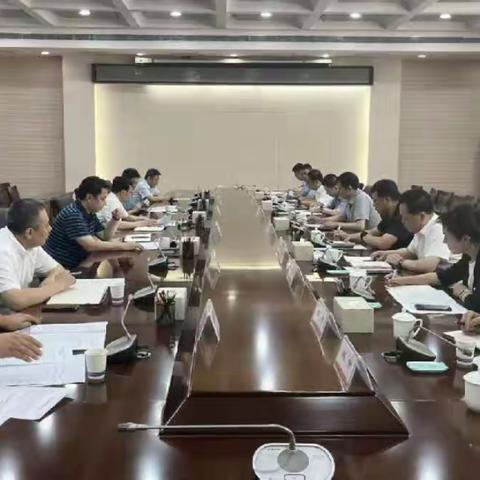 市国资委党委书记、主任刘三民带队赴莲湖区召开解决“三供一业”历史遗留问题专项工作会议