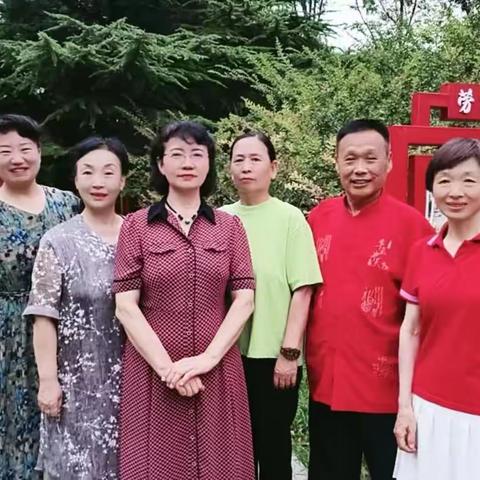 中国梦劳动美千场演出送基层人民公园劳模主题文化园职工艺术团吉祥团队公益演出