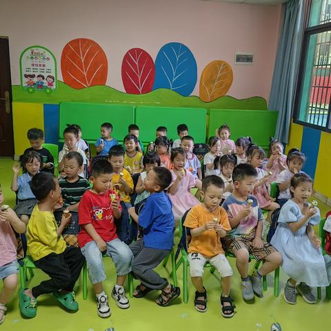 七色阳光幼儿园中二班期末教学汇总