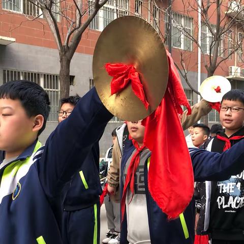 洛阳伊河学校【军鼓社团】（指导老师：魏凤玲 任晓燕 许天戈)