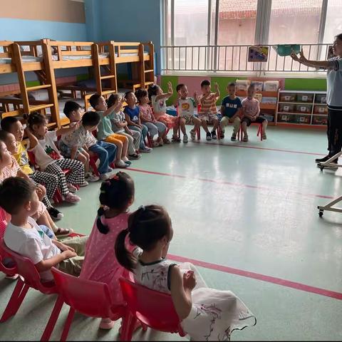 Happy Wednesday ！💕