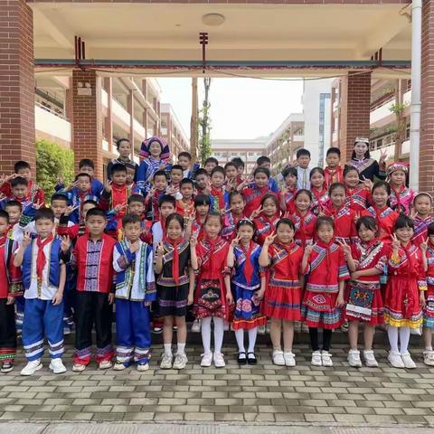 巴马瑶族自治县第三小学2023年春季学期三年级(7)班期末总结