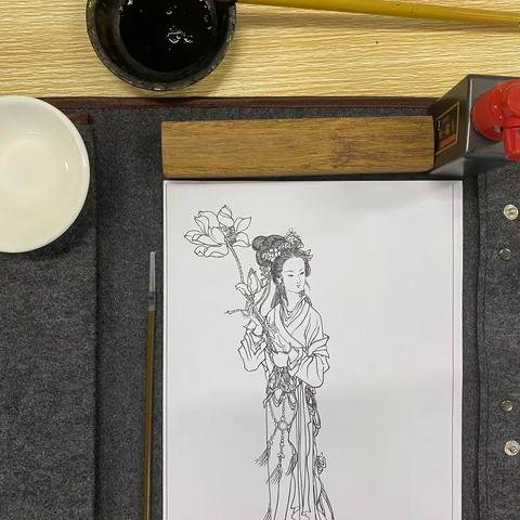 校本课白描人物