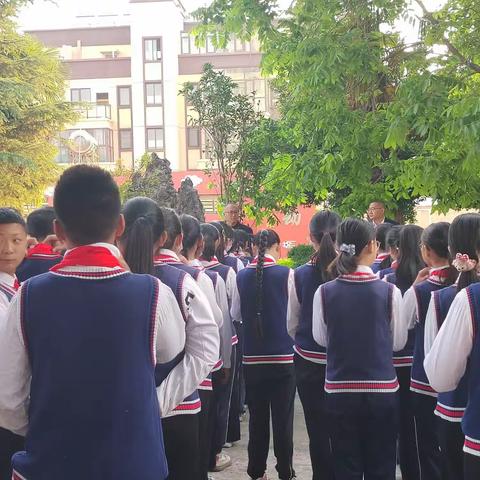 小初携手，同筑梦想 ——大姚一中初中部和大姚县金碧小学开展小初衔接主题活动