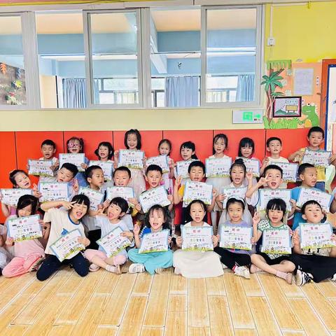 爱丁堡华英幼儿园大一班教具操作与教学回顾