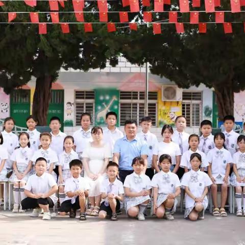 🍀留住美好 憧憬未来🍀——2023届新庄小学三年级