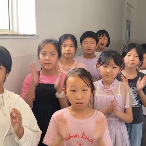 【祥富·七彩社团】Learning by singing，English is fun------祥富小学 英文歌曲 社团活动成果展