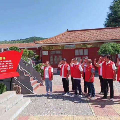参观红色圣地，传承革命精神
