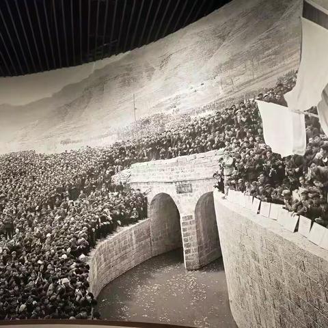 傅家村党支部开展庆祝建党102周年组织党员参观学习红色教育基地