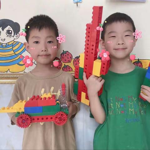 杨家台幼儿园果果三班乐高积木机器人课程