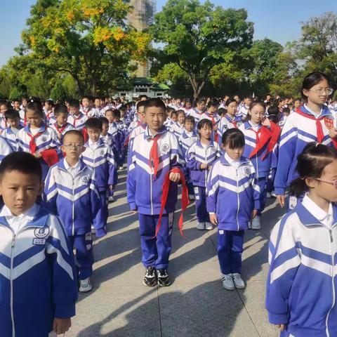 “争做新时代好队员”公园路小学二年一班少先队入队仪式