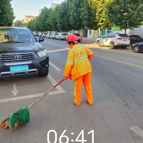 坚持城市精细化作业提升，创造整洁有序城市环境